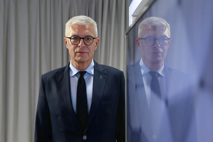 Korčok v HNtelevízii reagoval na fakt, že sa ho vedenie PS nezastalo. Jeho prípad už preveruje inšpektorát
